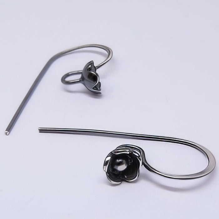 Ohrfeder 925 Silber mit Blume geschwärzt 18mm/0.8mm 2 Stück