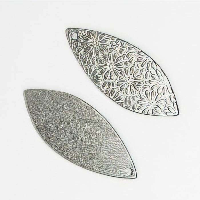 Anhänger Edelstahl Rombe Blütenmeer 38x15.5x1.2mm