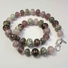 Kette Muranoglas violette Punkte weiss Silber
