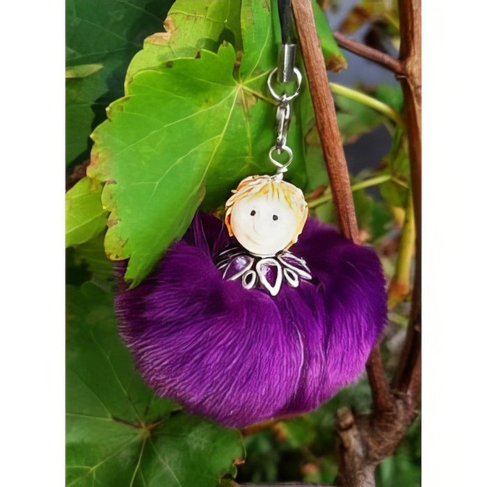 Pompon Mädchen dunkel violett