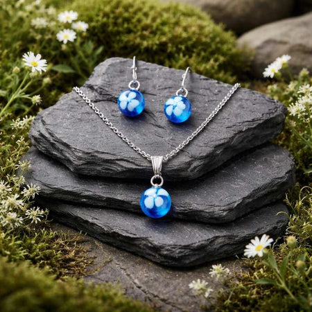 Set Aqua mit weissen Blümchen Muranoglas Perle