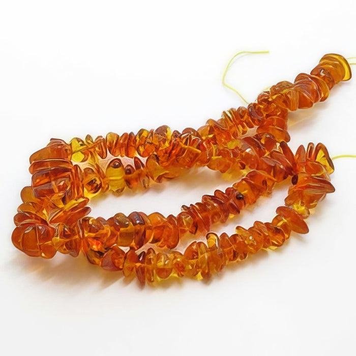 Amber (Bernstein) Hell (h) 7-12mm Chips 1 Strang