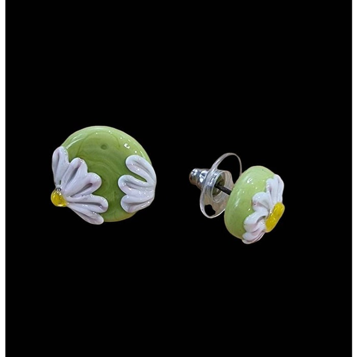 Ohrstecker Chirurgenstahl Gänseblümchen grün 2 Swissmade – Bild 2