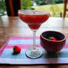 Margarita Glas "Erdbeere" mit Glas-Erdbeere im Glas © 1 Stück – Bild 3