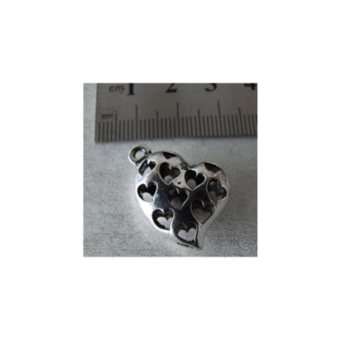 Herz mit Herzchen gelocht geschwungen 19x20x9mm 1 Stück