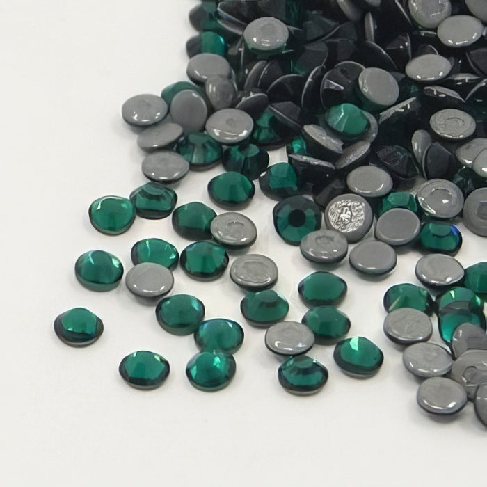 Hotfix Strasssteinchen 3,8mm emerald 144Stück