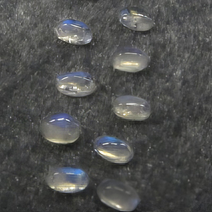 Cabochon Mondstein oval 5x3mm 1Stk.