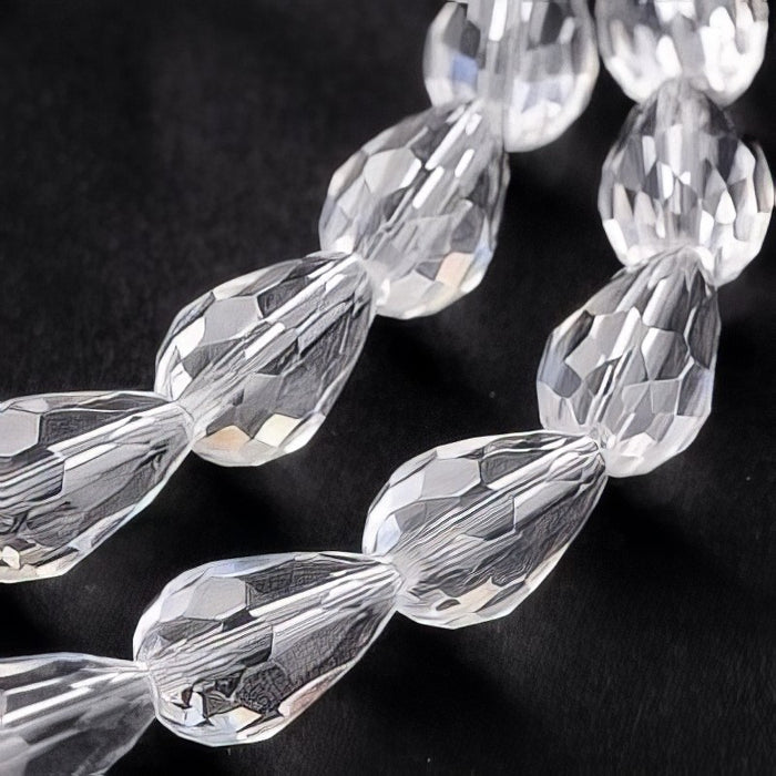 Glasschliff Tropfen 15x10mm 1 Stück