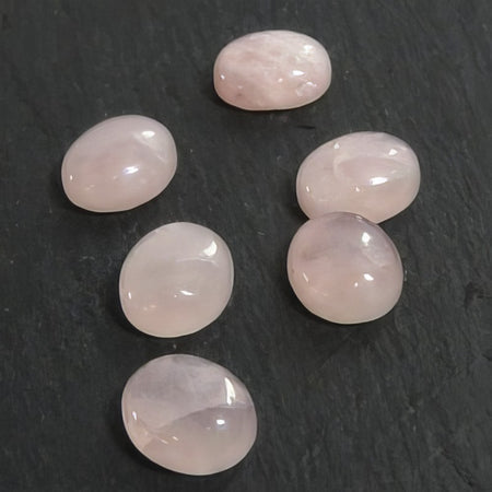 Rosenquarz oval 12x10mm
