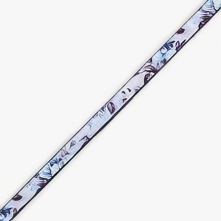 Flaches Lederimitat mit kornblau Blumendruck 90cm