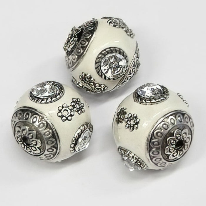Indi Perle 20mm weiss mit Strass 1Stk